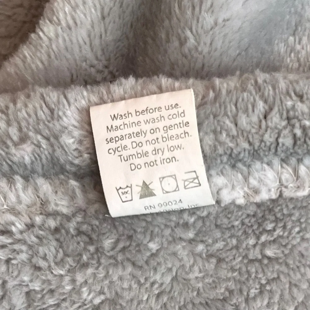 Hudson Baby Toddler Bath Essential Plush Hooded Elephant Towel, Gray 28X40